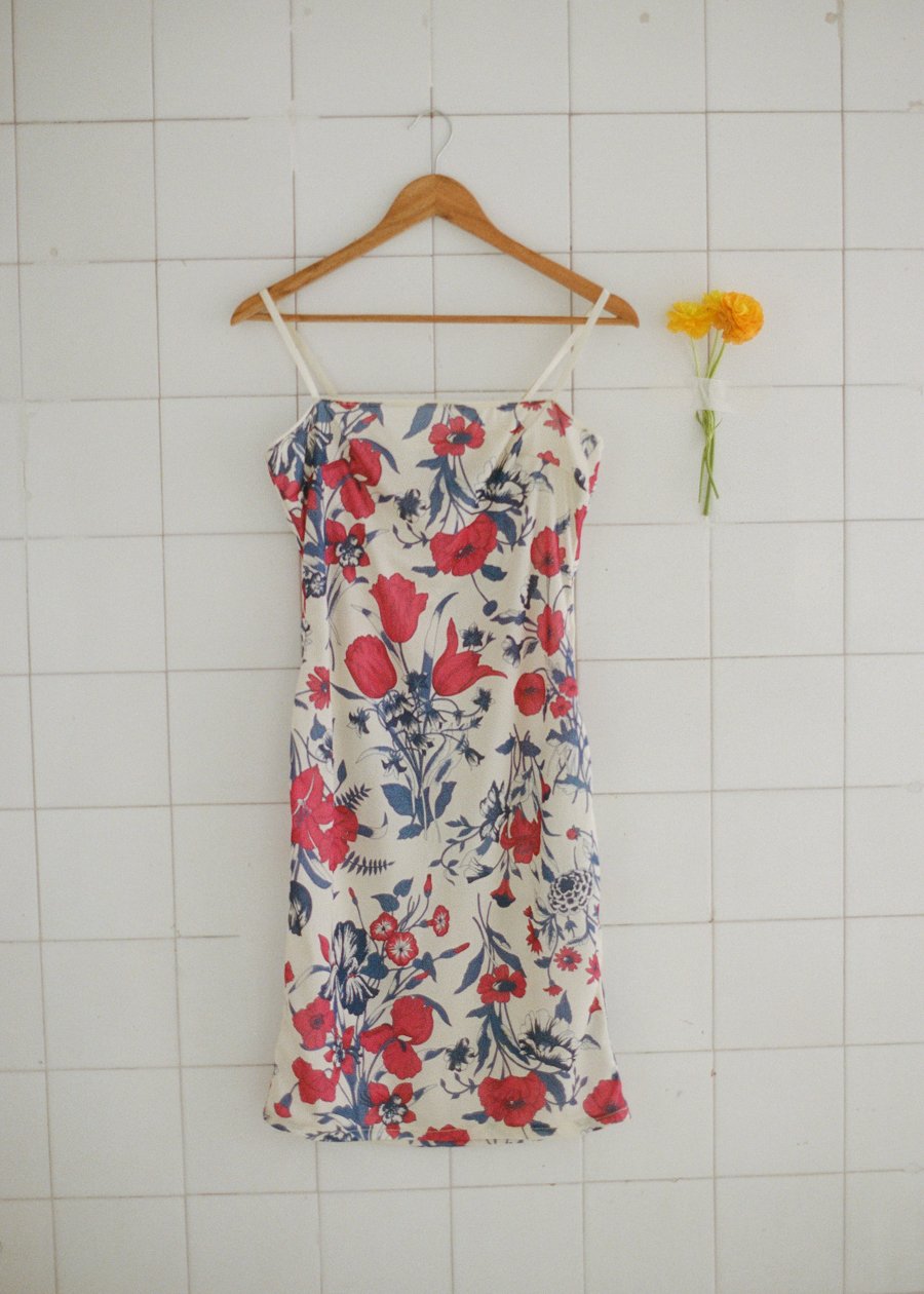 Nuo Dress / Deadstock by Aniela Parys, handmade from vintage fabric.